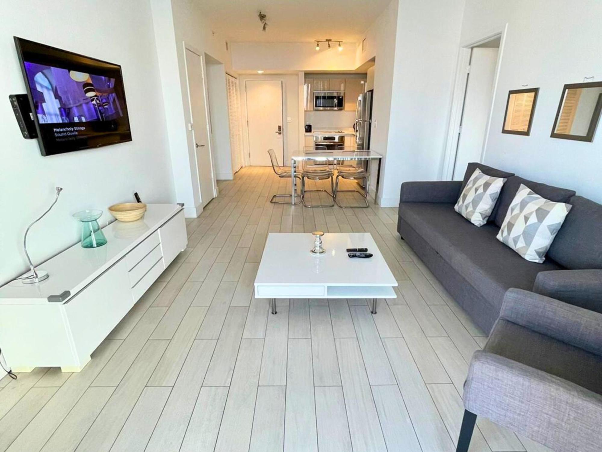 Mvr Apartments At Beachwalk Resort Hallandale Beach Eksteriør bilde