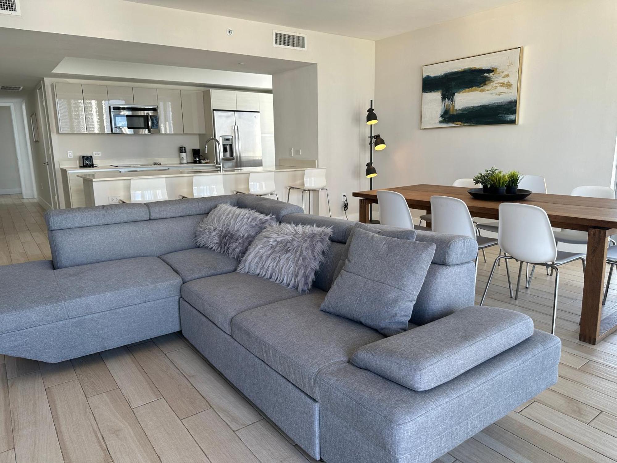 Mvr Apartments At Beachwalk Resort Hallandale Beach Eksteriør bilde