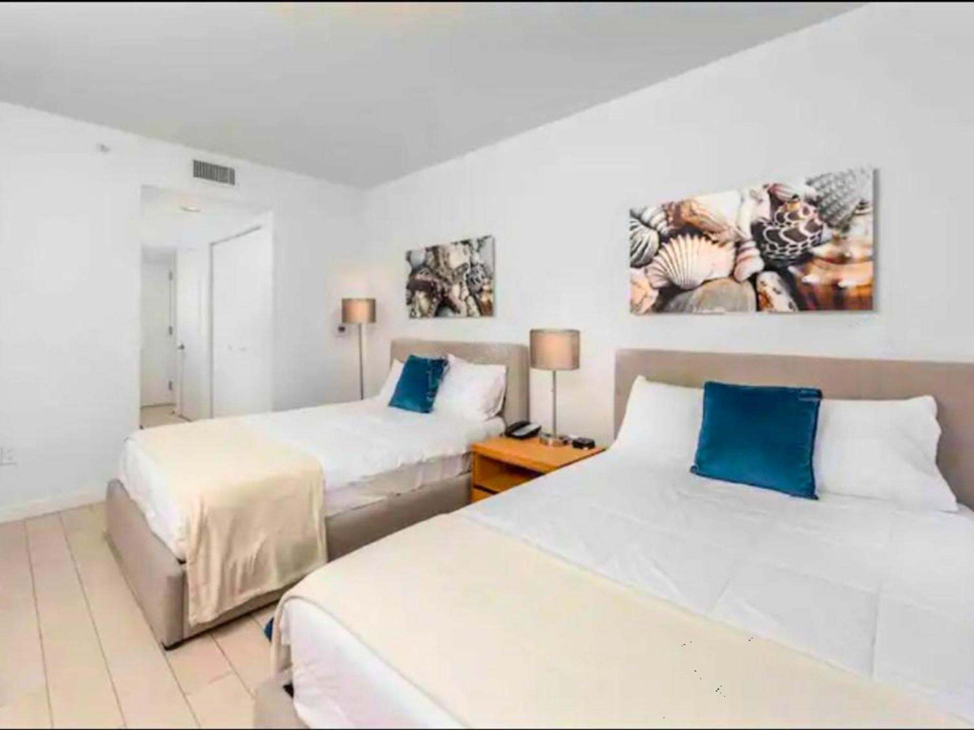 Mvr Apartments At Beachwalk Resort Hallandale Beach Eksteriør bilde