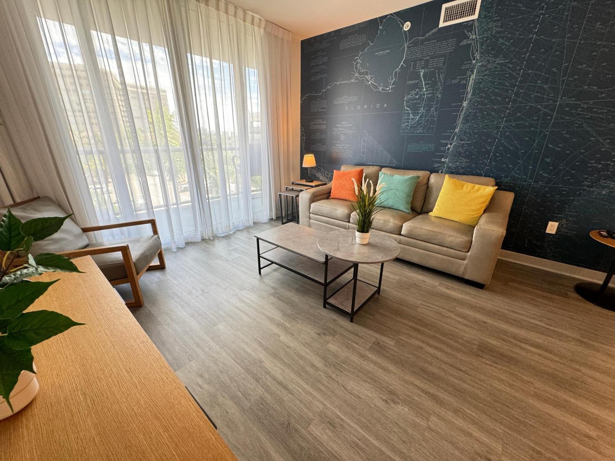 Mvr Apartments At Beachwalk Resort Hallandale Beach Eksteriør bilde
