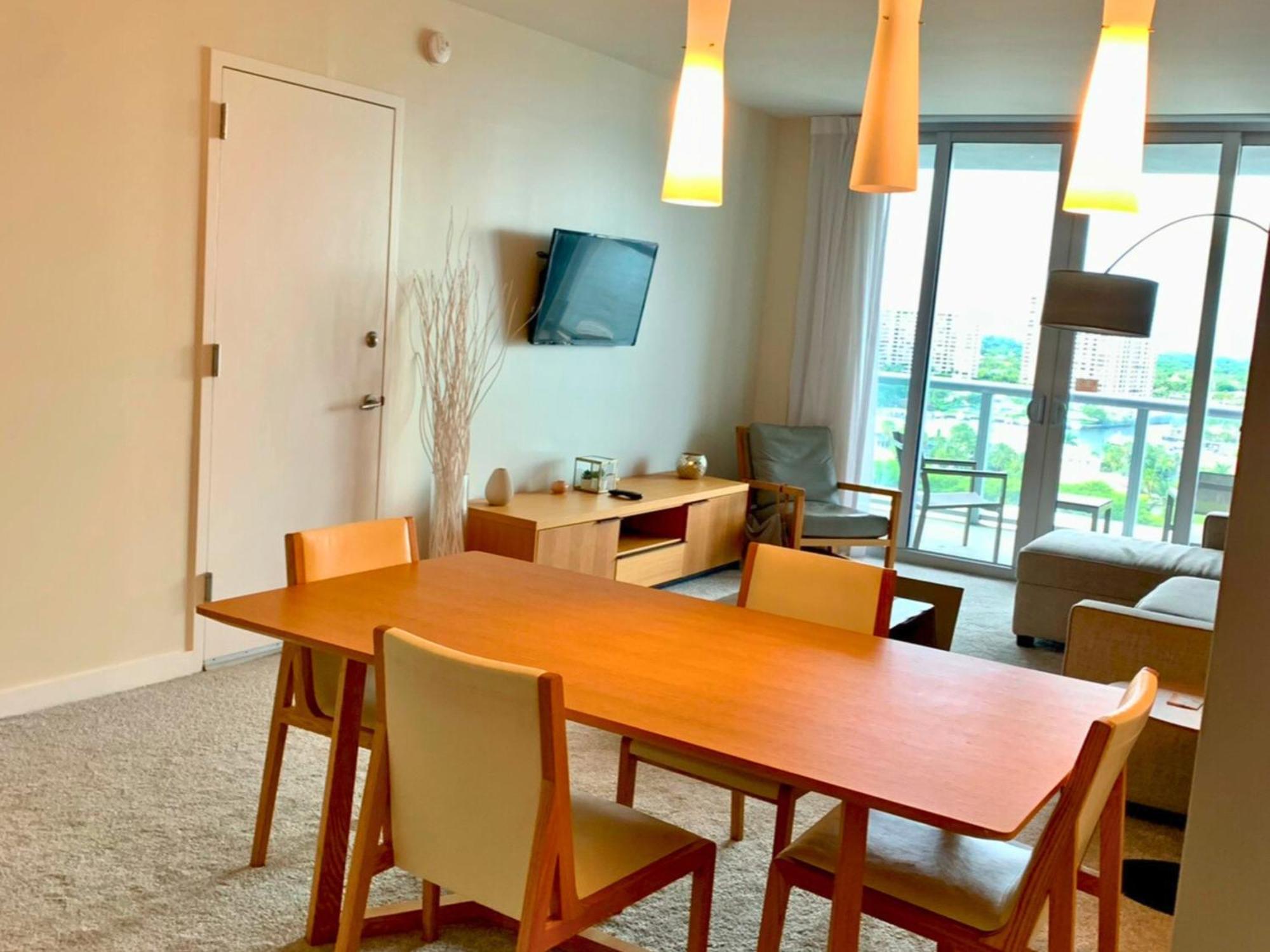 Mvr Apartments At Beachwalk Resort Hallandale Beach Eksteriør bilde